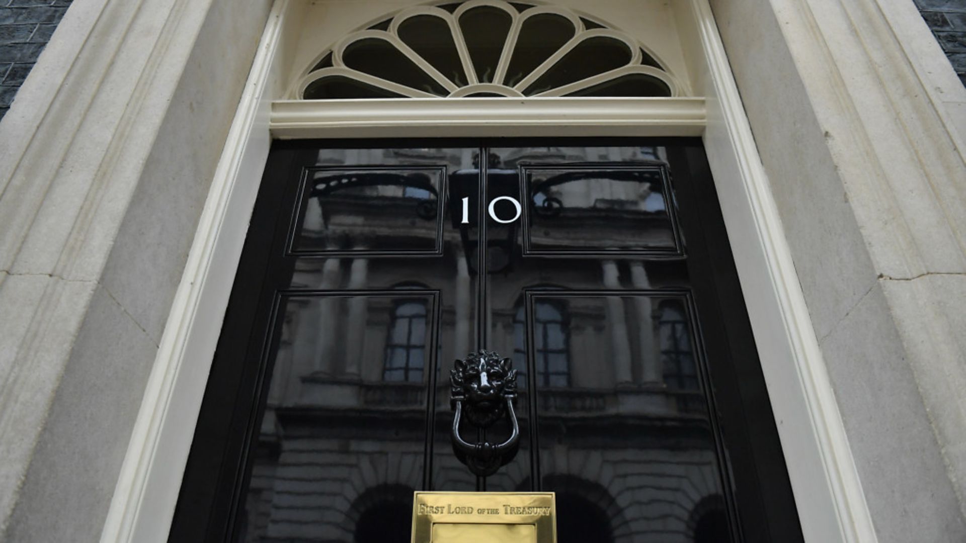 Downing Street has dismissed calls to ban alcohol sales after 9pm - Credit: PA