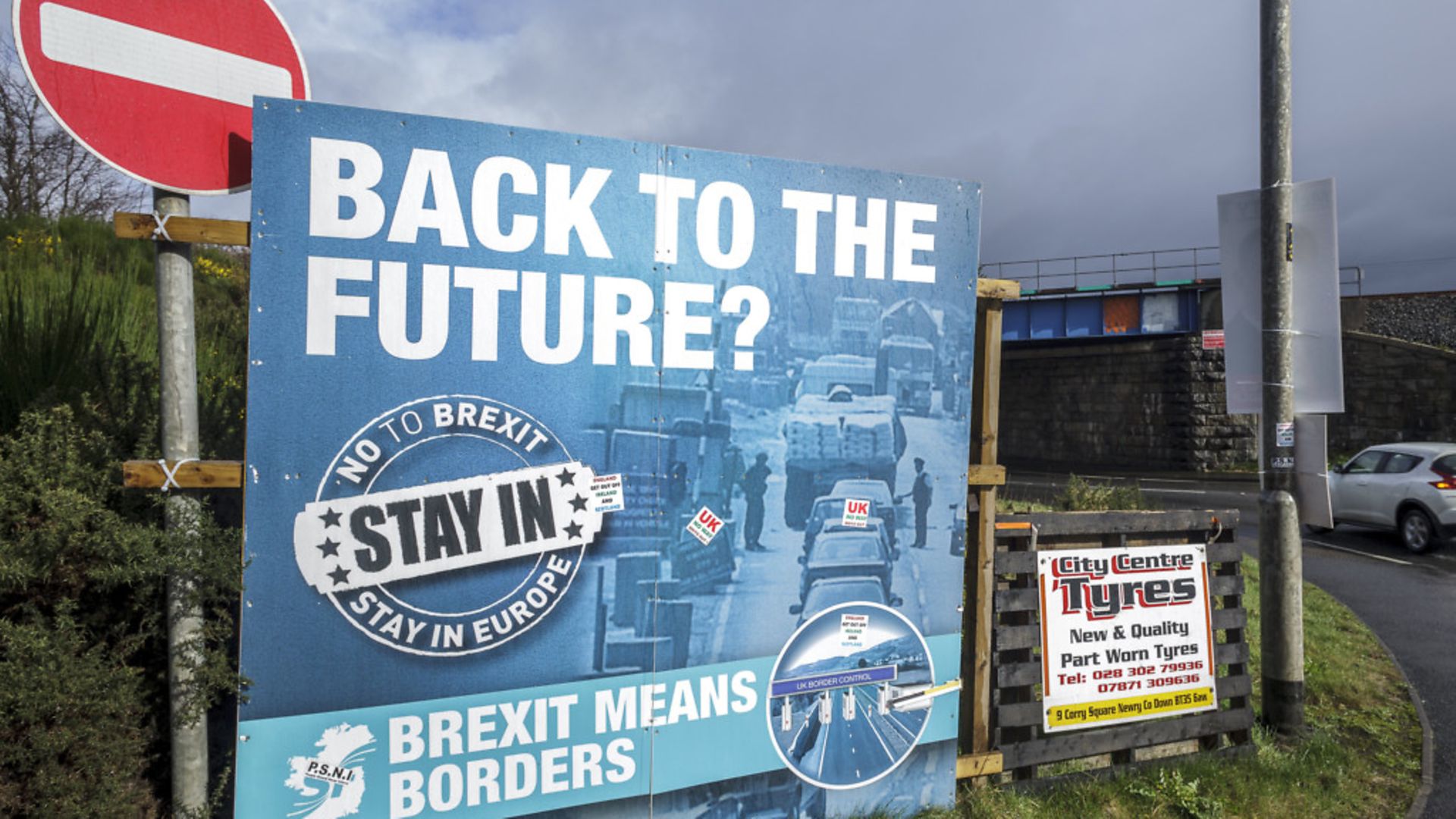 The virtually unmarked Irish-UK border near the Northern Irish town of Newry, UK - Credit: DPA/PA Images