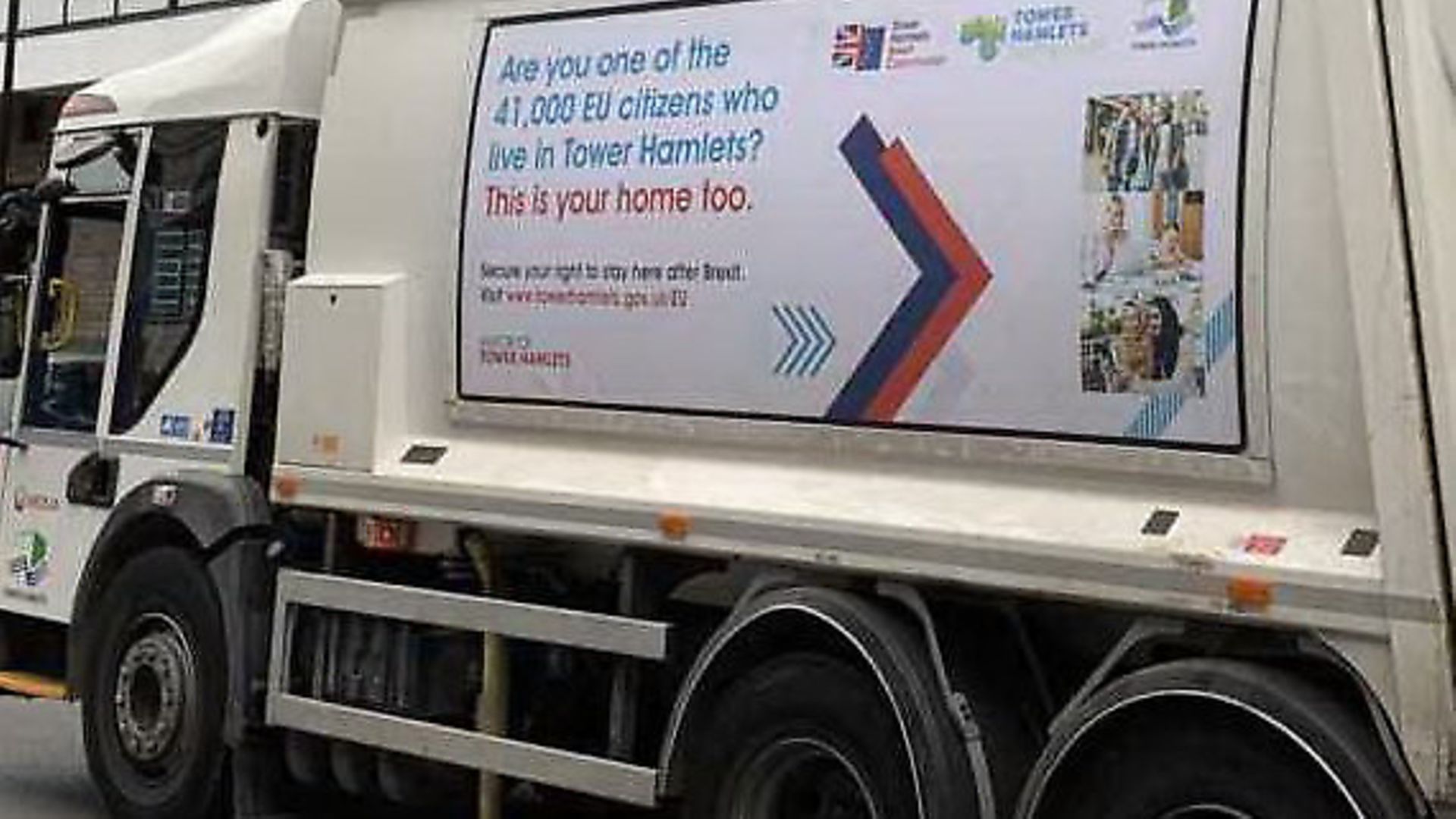 The bin lorry in Tower Hamlets telling EU citizens 'this is your home too' Pic: @Milo_Edwards - Credit: @Milo_Edwards