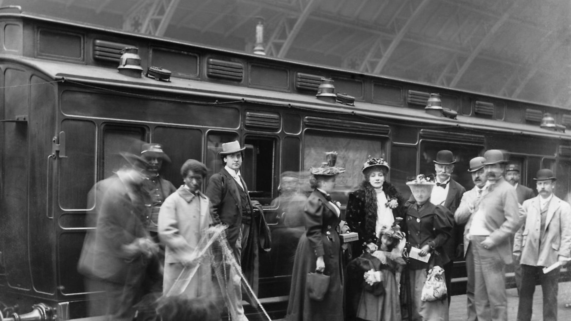 Sarah Bernhardt and her entourage arriving at St Pancras station, in London, 28 July 1894.. Photo: SSPL/Getty Images - Credit: SSPL via Getty Images