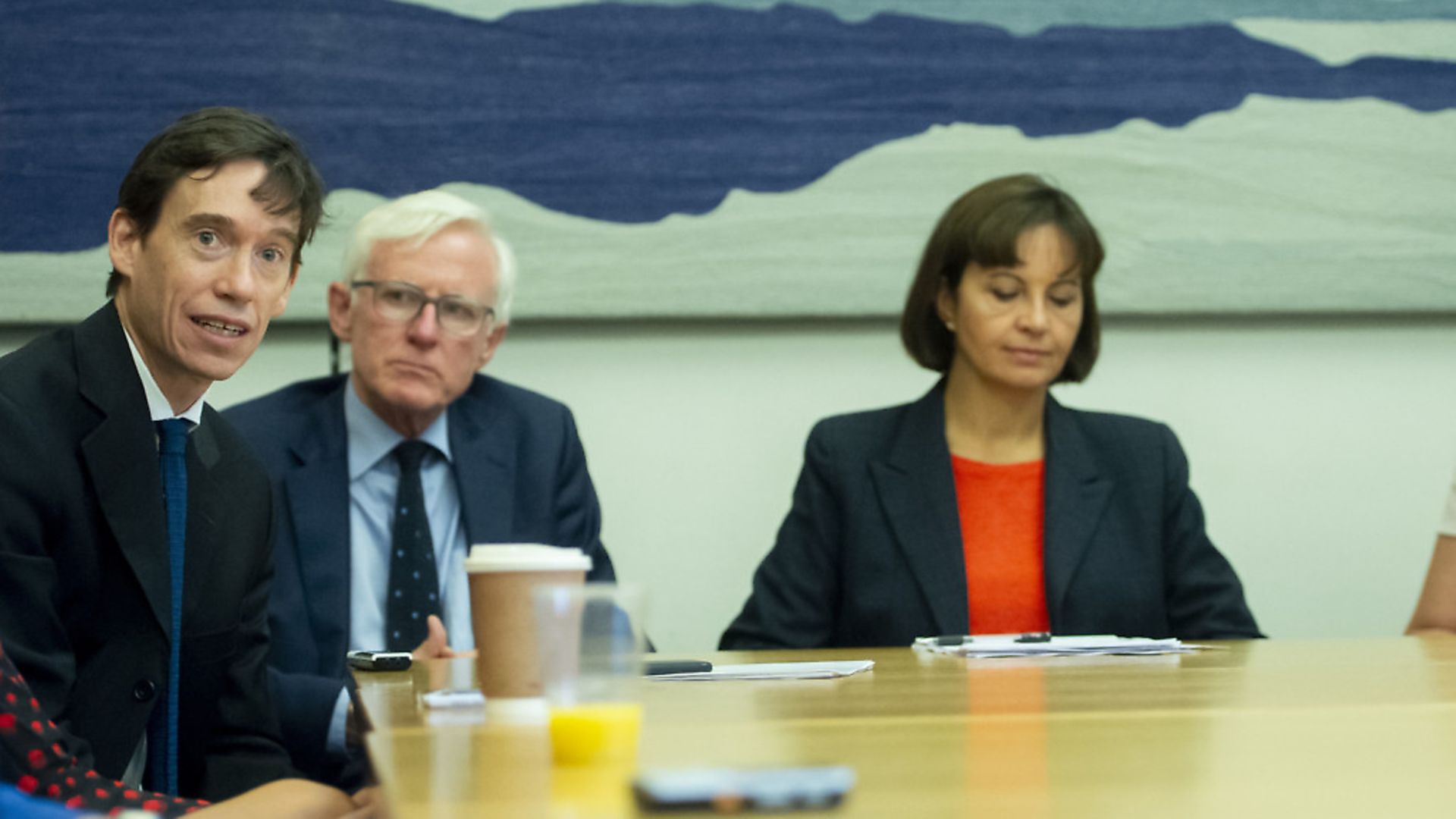 (left to right) Rory Stewart, Sir Norman Lamb and Caroline Flint, during a press briefing held by MPs for a Deal. Photograph: David Mirzoeff/PA Wire. - Credit: PA
