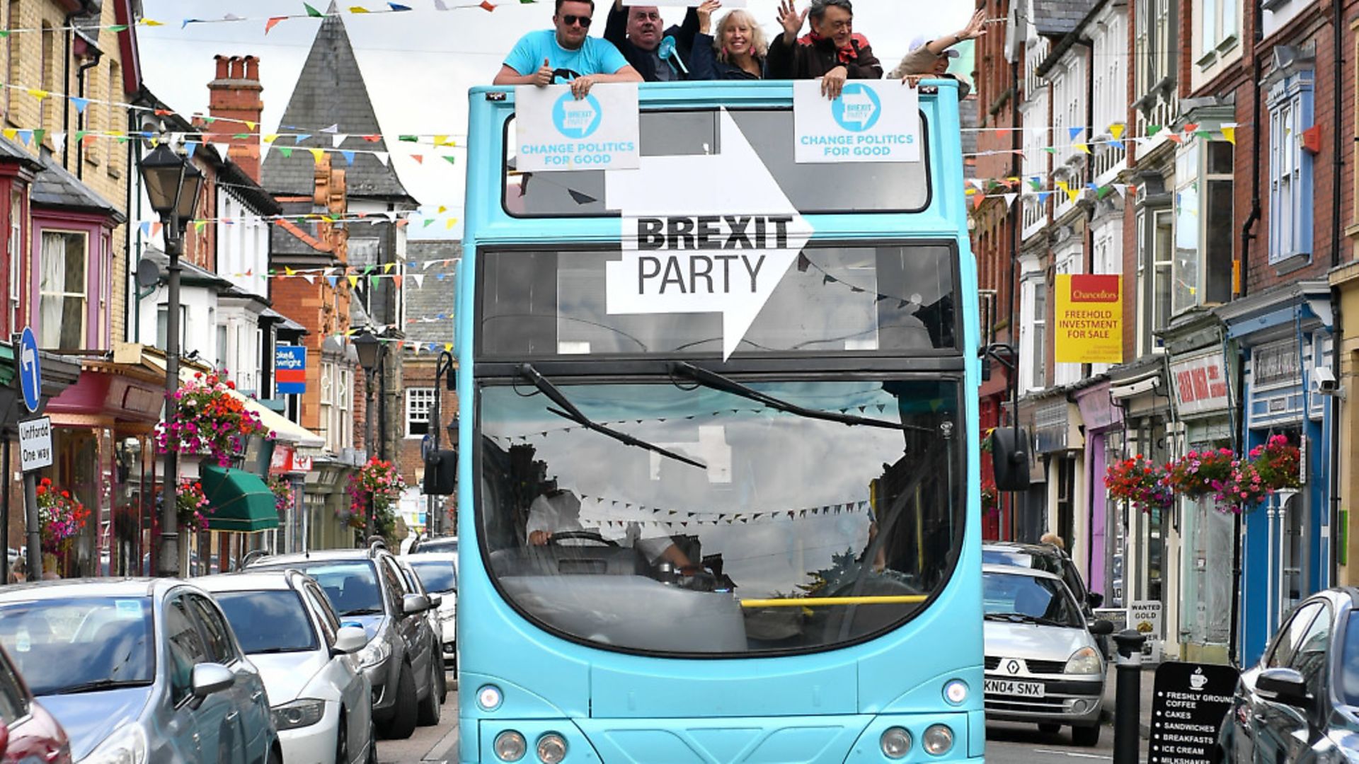 The Brexit Party bus. Photograph: Ben Birchall/PA. - Credit: PA Wire/PA Images