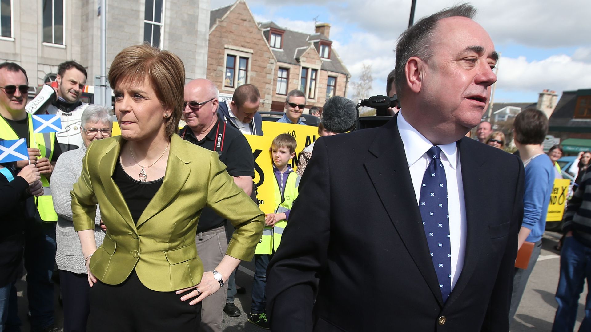 Nicola Sturgeon and Alex Salmond campaigning for the SNP in 2015 - Credit: PA