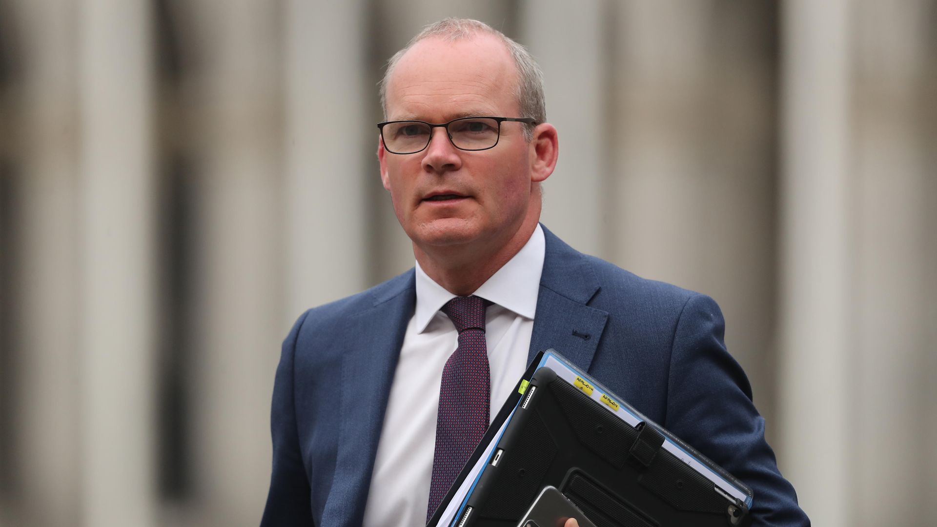 Minister for foreign affairs and defence Simon Coveney arrives at Dublin Castle for a cabinet meeting - Credit: PA