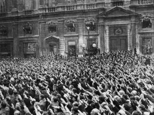 The chilling sight of a huge group of locals performing the Hitler salute in Vichy, 1940Photo: Keystone-France/Gamma-Keystone via Getty Images.