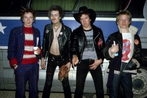 Future legal foes John
Lydon/Johnny Rotten,
Steve Jones and Paul
Cook with bassist Sid
Vicious (second left)
in America on what
proved to be their final
tour, January 1978.
Credit: Richard E Aaron/
Redferns