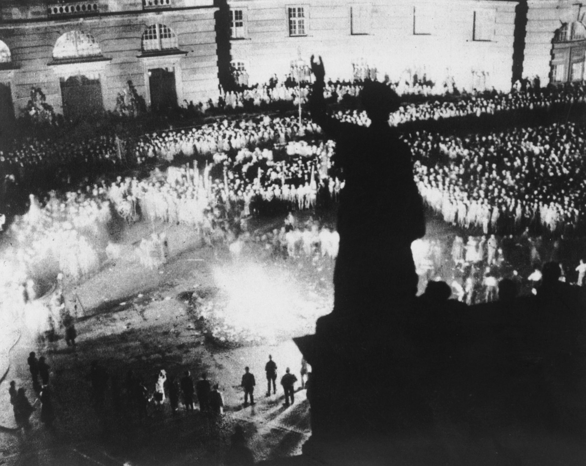 A crowd of 40,000 watch the burning of books in Berlin on May 10, 1933. Photo: Keystone/ Hulton Archive/Getty
Images