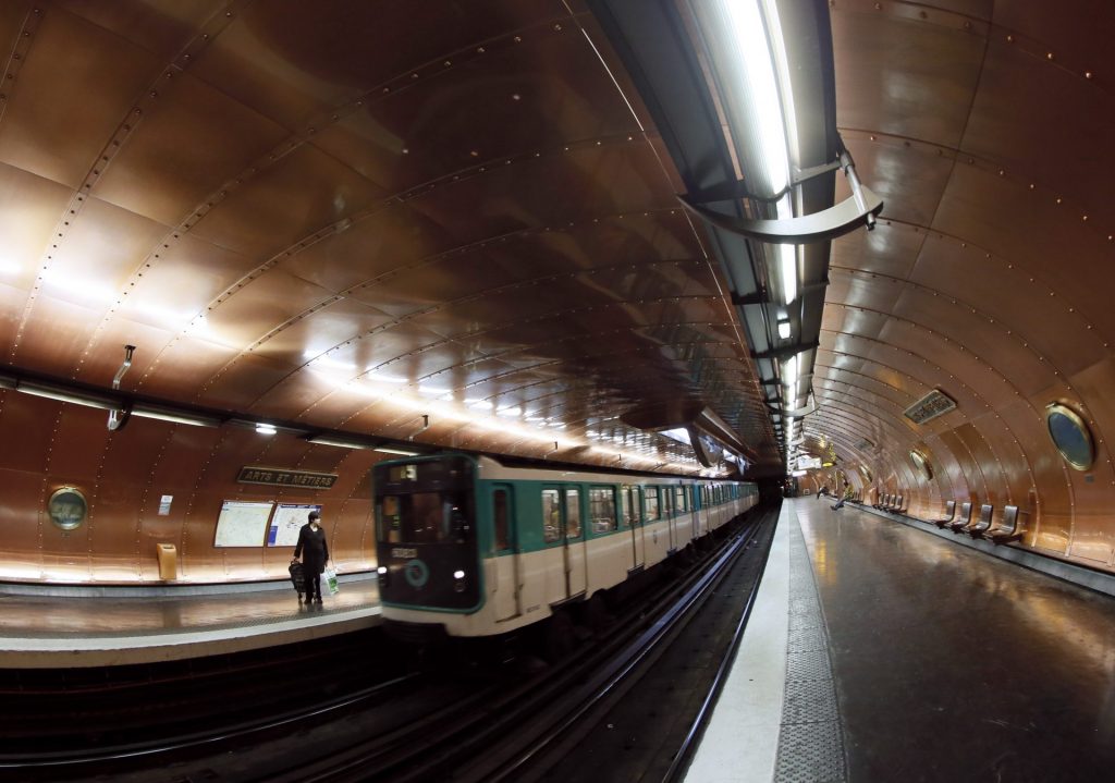 A love letter to the Paris Métro - The New European