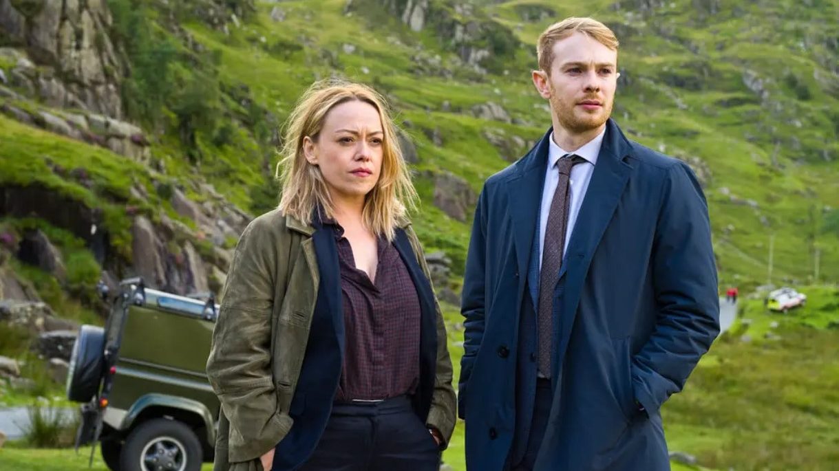 Sian Reese-Williams as 
DI Cadi John and Sion Alun Davies as DS Owen Vaughan in Hidden (Photo: BBC)
