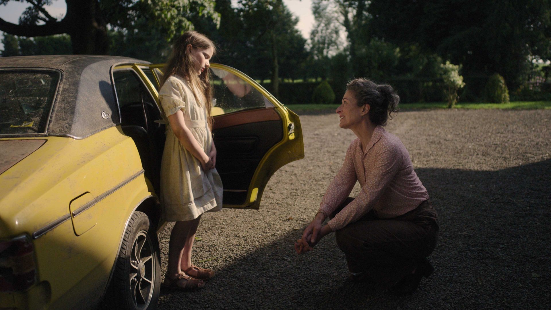 Catherine Clinch as Cait in The Quiet Girl, with Carrie Crowley as 
her ‘foster’ mother Eibhlin (Photo: Curzon Home Cinema)