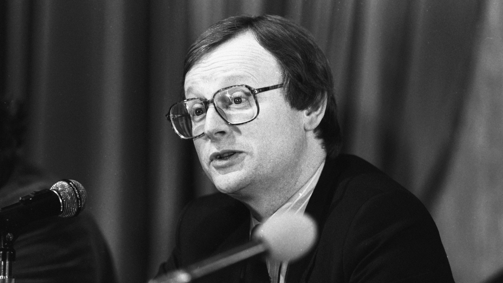 Then chairman of the Conservative party John Selwyn Gummer talks to the media on November 15, 1984 (Photo by John Downing/Express/Getty Images)
