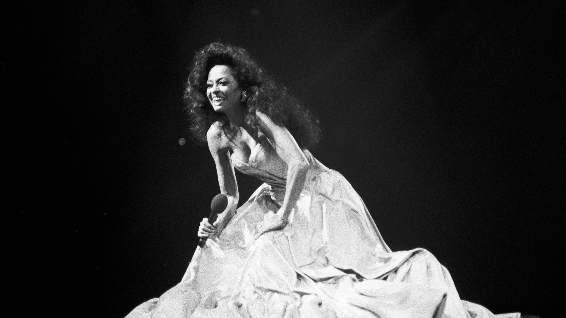 Diana Ross performs during her 1994 European tour. Photo: Michael Putland/Getty Images