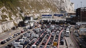 Vehicles wait at the Portof Dover, which declared a “critical incident” as queues
built up because of post-Brexit border checks. Photo: Dan Kitwood/Getty