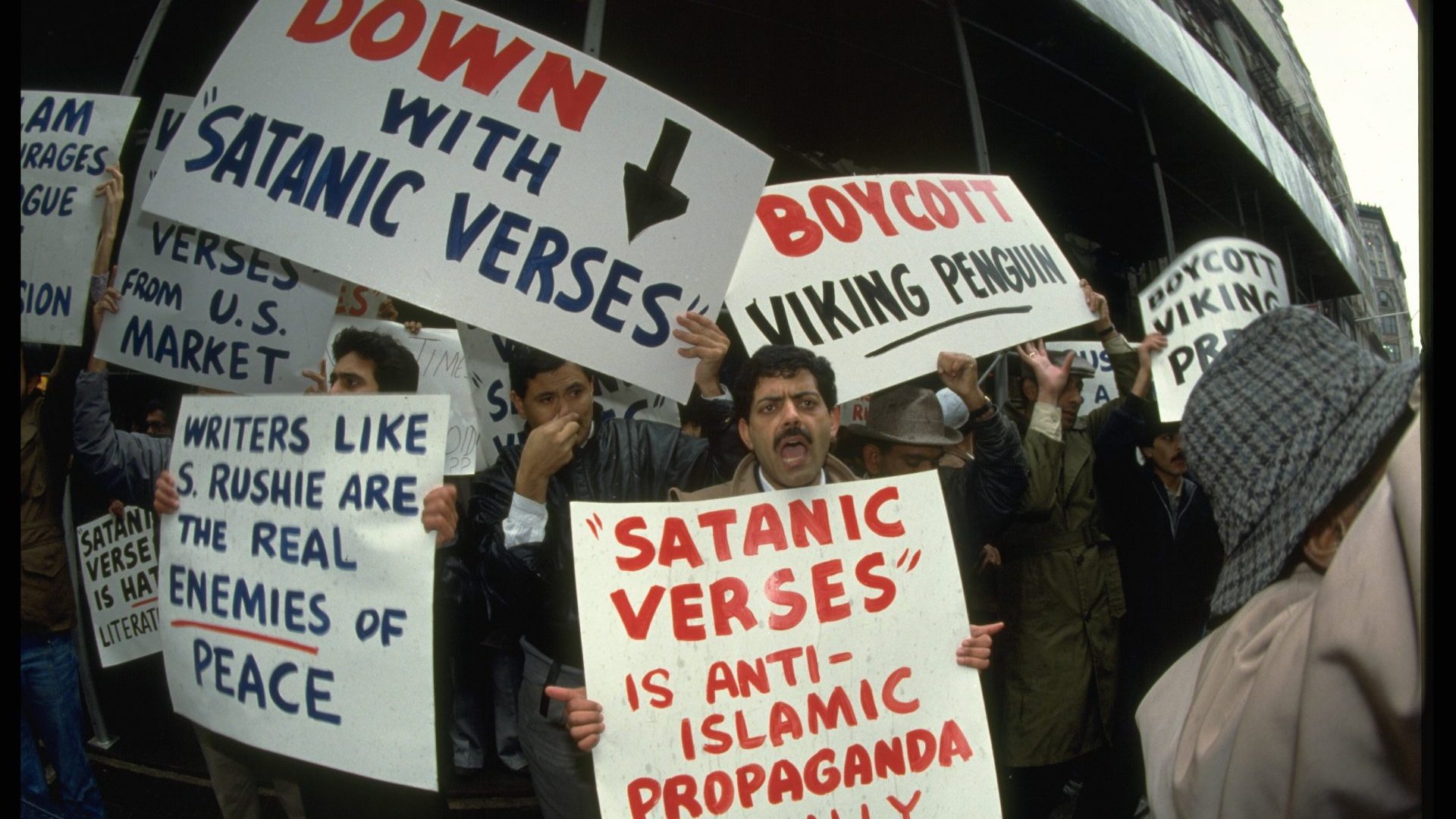 A demonstration against The Satanic Verses author Salman 
Rushdie in New York City in 1989. Photo: Rick Maiman/Sygma/Getty