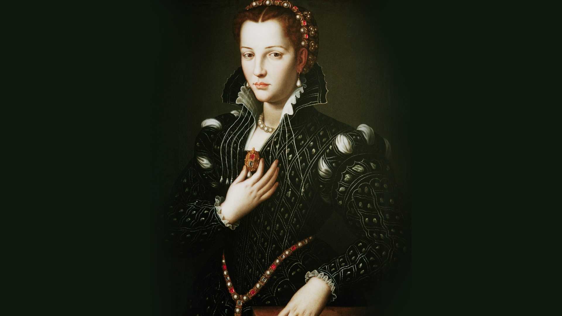 Portrait of Lucrezia 
de’Medici, probably 
painted by Alessandro Allori, a pupil of Agnolo Bronzino. Photo: Francis G. Mayer/Corbis/Getty