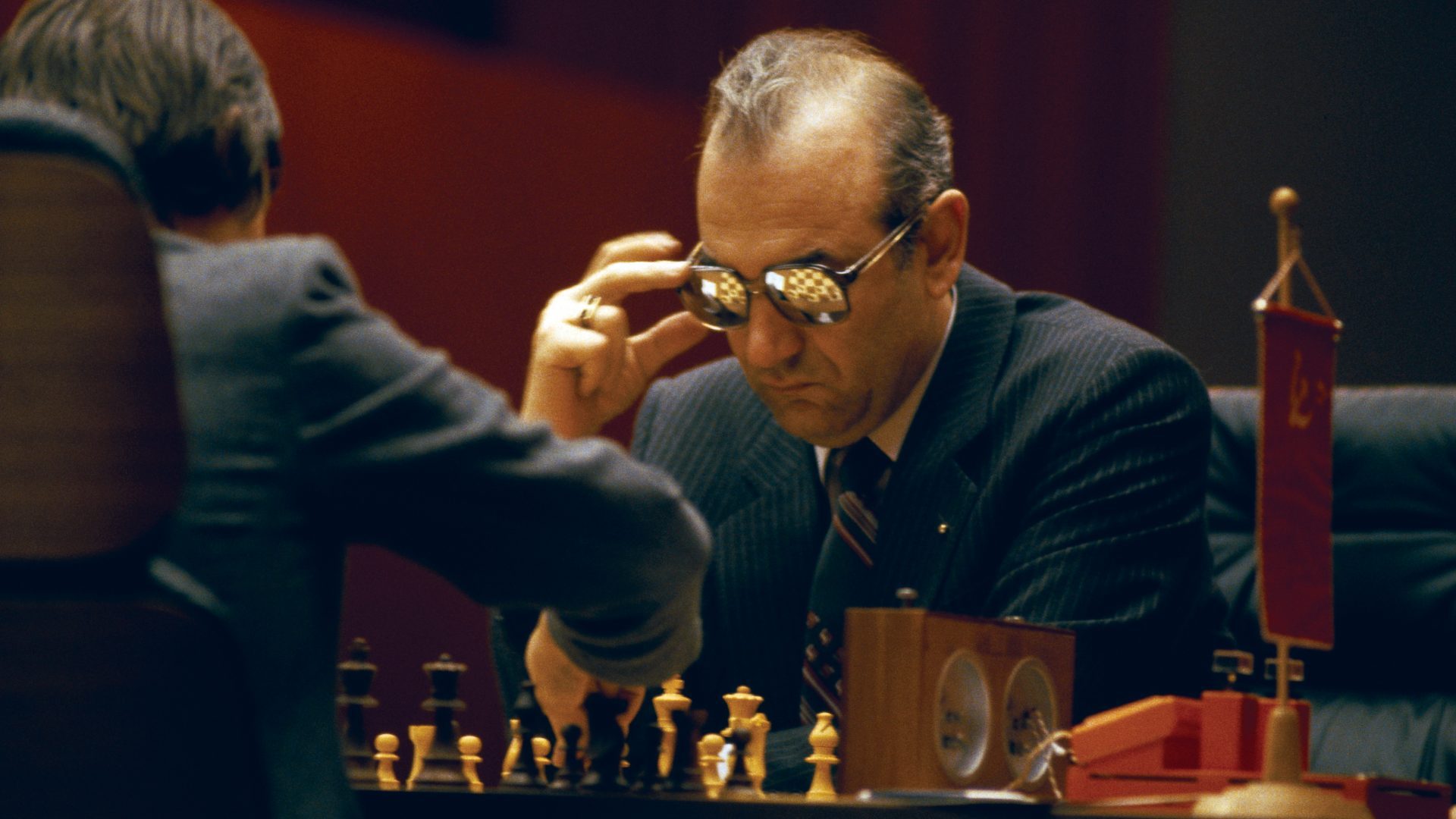 Viktor Korchnoi watches on as Anatoly Karpov makes a move during the 1981 world chess championship in Merano, Italy. Photo: Jerry Cooke/Corbis/Getty 