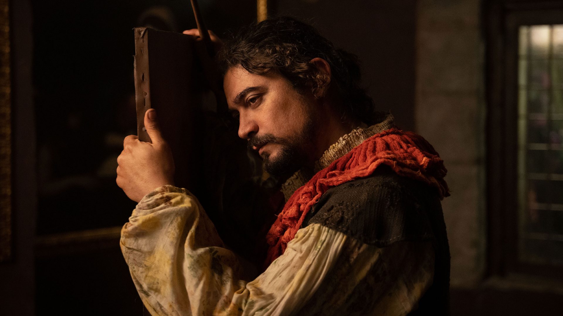 Riccardo 
Scamarcio as Caravaggio 
in Michele Placido’s L’ombra di Caravaggio. All photos: 01 Distribution