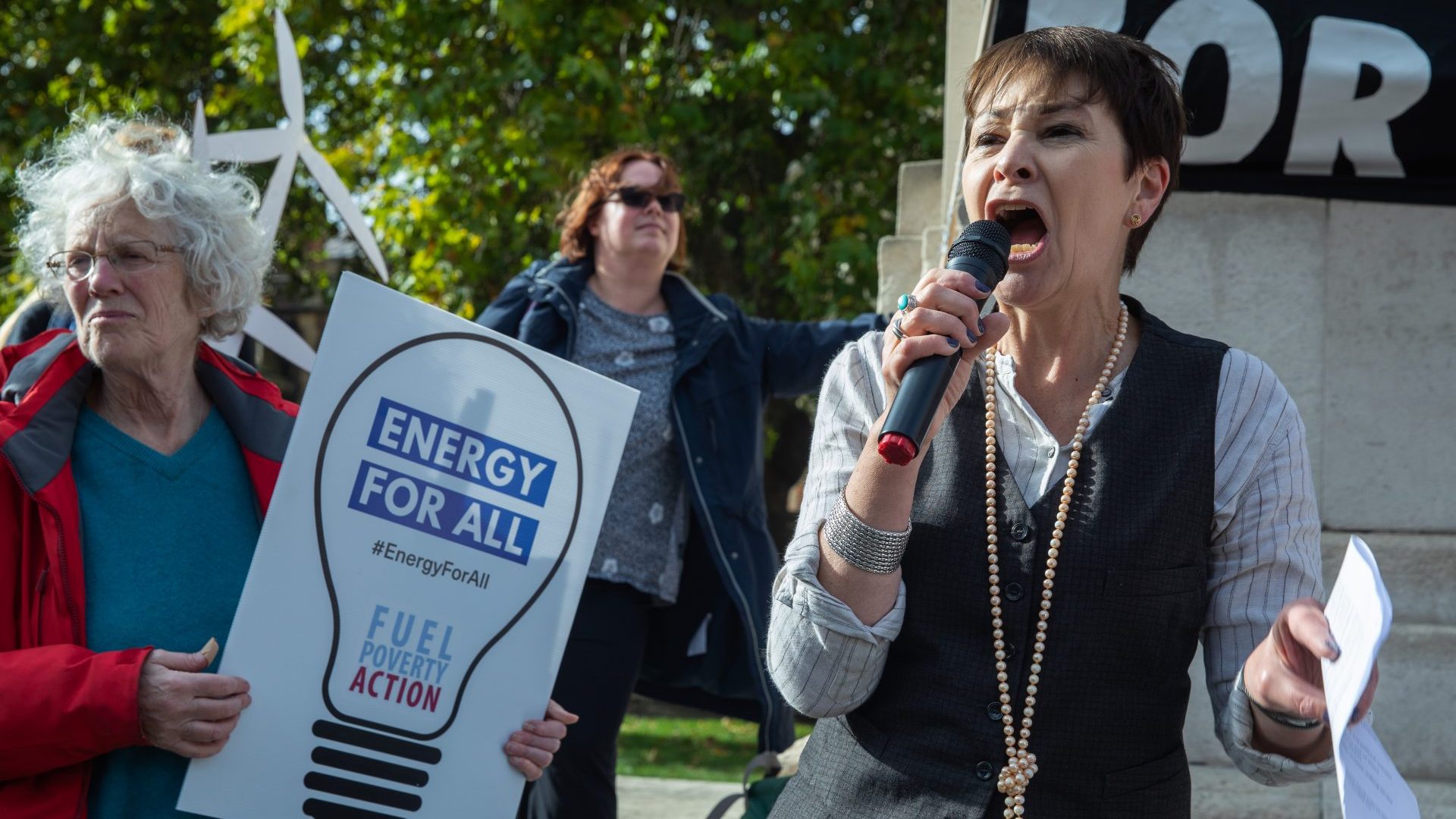Caroline Lucas, Green MP for Brighton Pavilion, addresses campaigners from Fuel Poverty Action. Photo: Mark Kerrison/In Pictures via Getty Images
