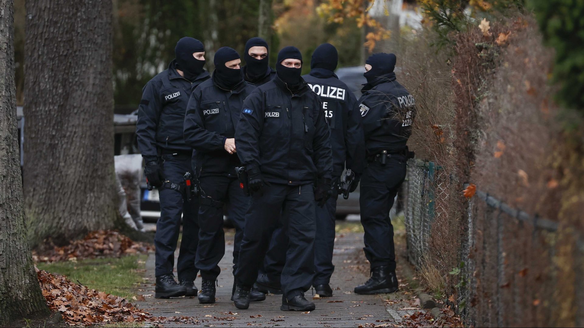 Police officers in Berlin during day of raids across 11 German states on which 25 arrests were made of suspects in the so-called Day X coup attempt linked to members of the ReichsbÜrger movement. Photo: Abdulhamid Hosbas/Anadolu 
 Agency