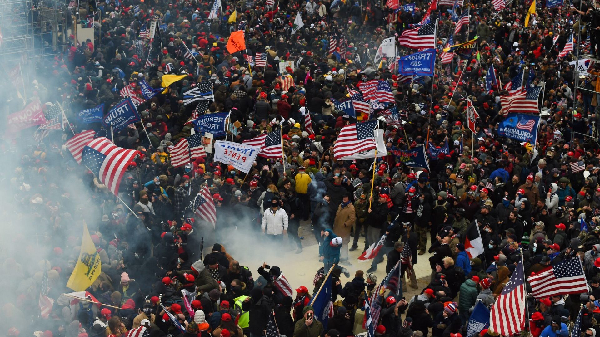 Trump supporters clash with police and security forces as they storm the US Capitol in Washington DC on January 6, 2021. Photo: Roberto Schmidt/AFP/Getty