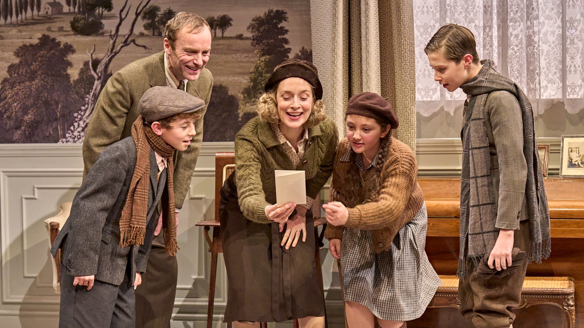 Mark Waschke, Bertie Caplan, Caitlin Fitzgerald, Chloe Raphael and Billy 
Byers in Watch on the Rhine. Photo: Manuel Harlan