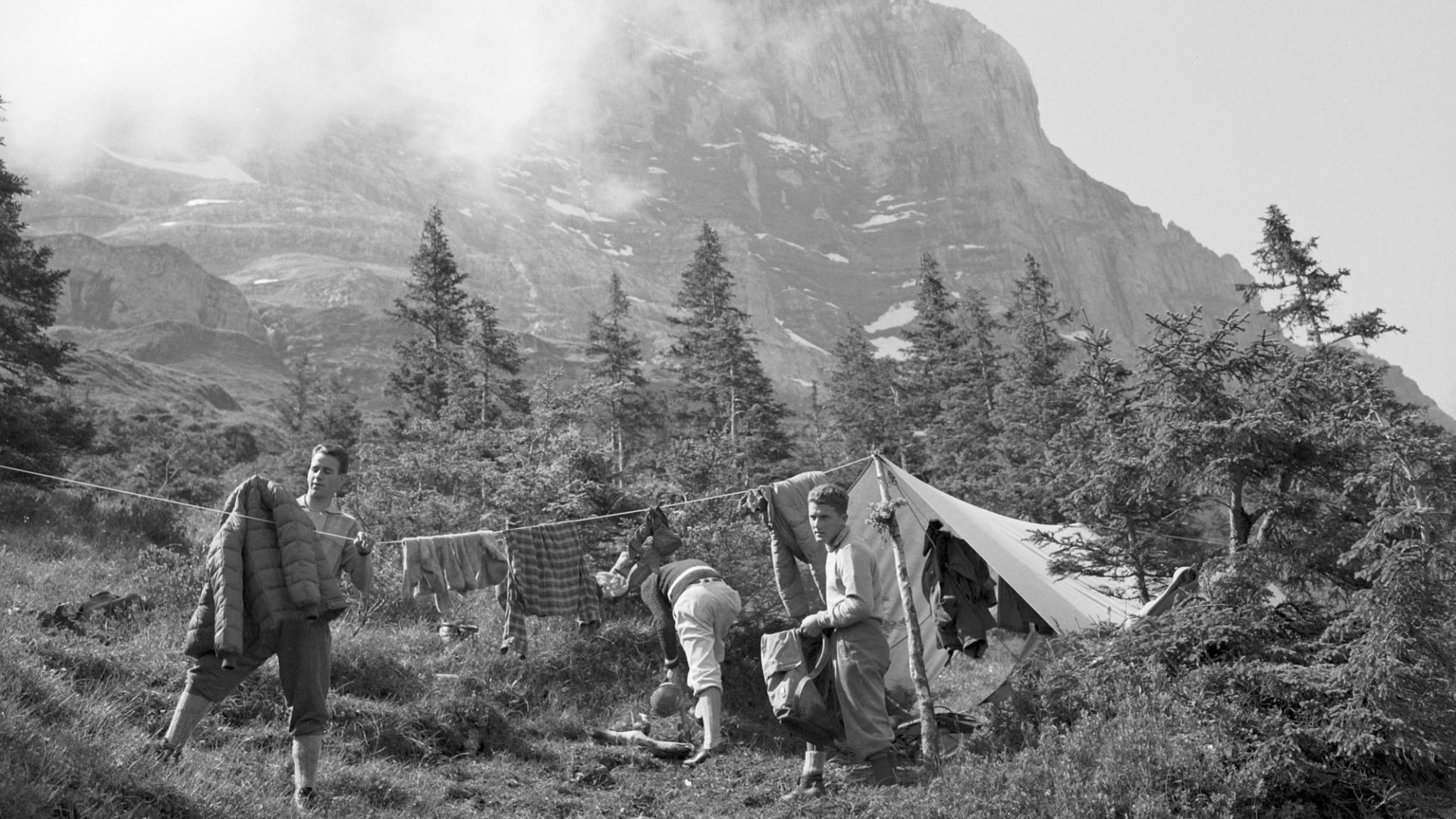 Climbers set up a bivouac camp during their ascent of the north face of the Eiger, 1958. Photo: Milou Steiner/RDB/ullstein bild/Getty