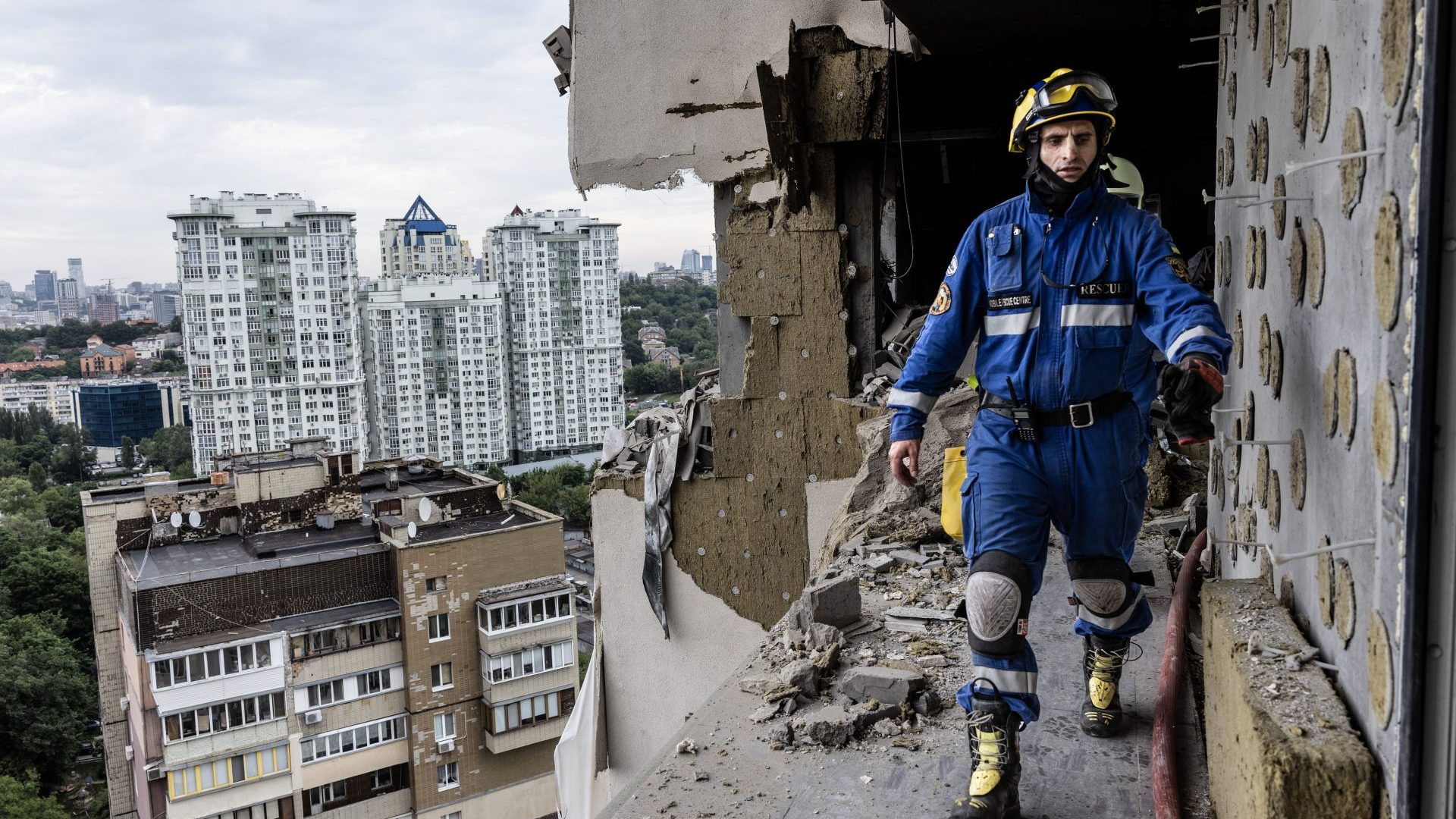 The aftermath of a downed Russian missile, which killed three people and injured 11, on June 24 in Kyiv. Photo: Paula Bronstein/Getty