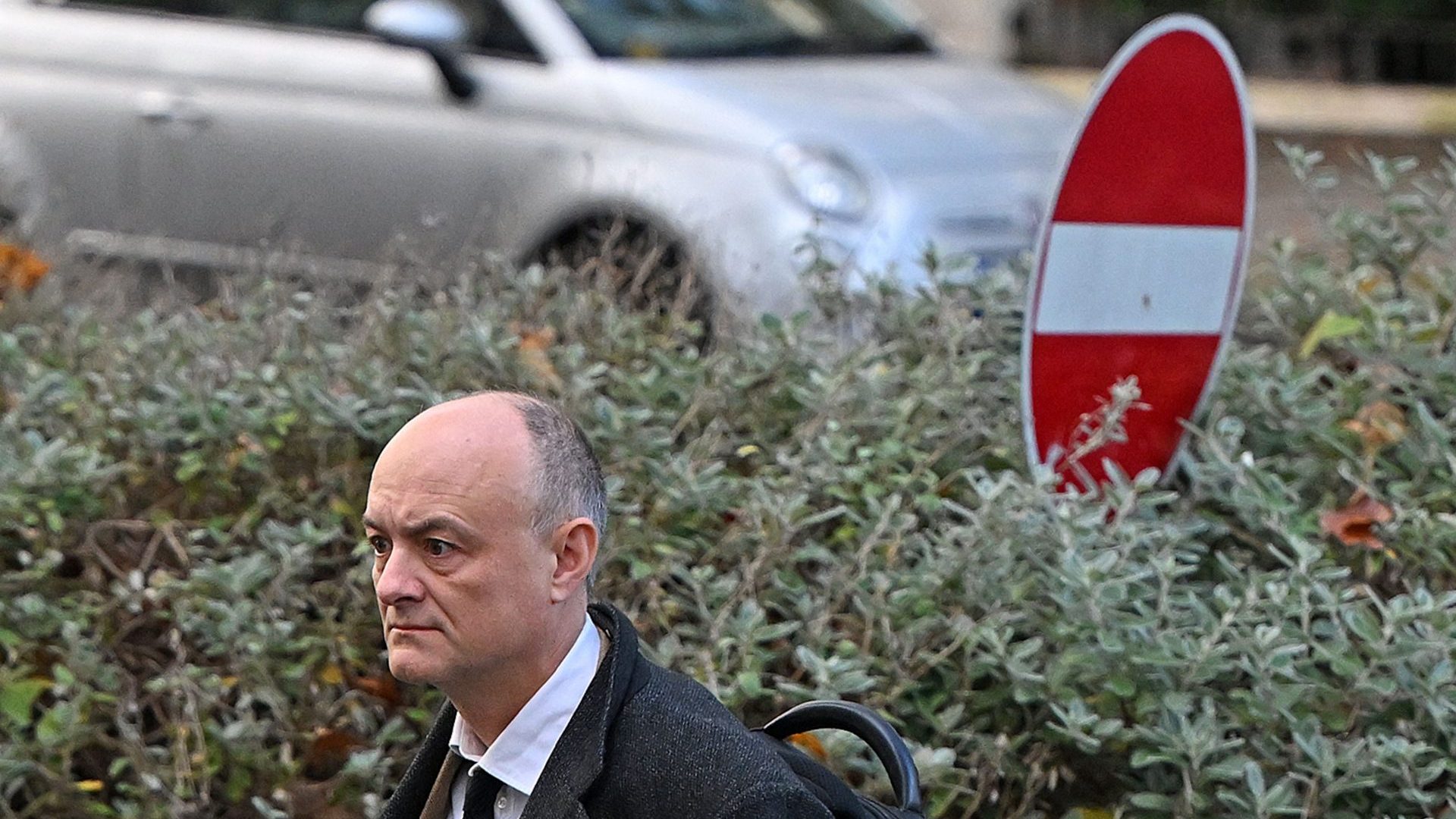 Dominic Cummings arrives to give evidence to the UK Covid-19 Inquiry (Photo by JUSTIN TALLIS/AFP via Getty Images)