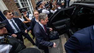 Demonstrators protest outside Chatham House as Sir Keir Starmer leaves after delivering a speech on the situation in the Middle East. Photo: Guy Smallman/Getty
