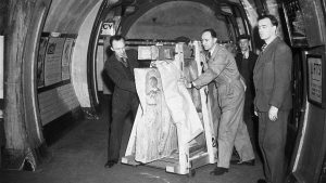 ‘Operation Elgin’ is carried out in 1945: the priceless Elgin Marbles are moved from their wartime hideout to the British Museum. Photo: Keystone/Getty