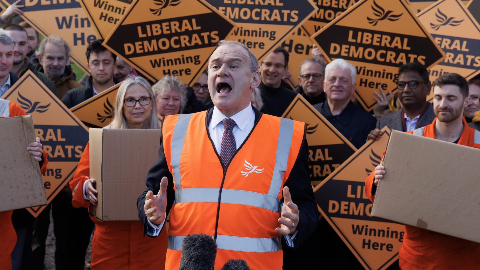  Ed Davey arrives to speak to supporters on January 03. Photo: Dan Kitwood/Getty Images