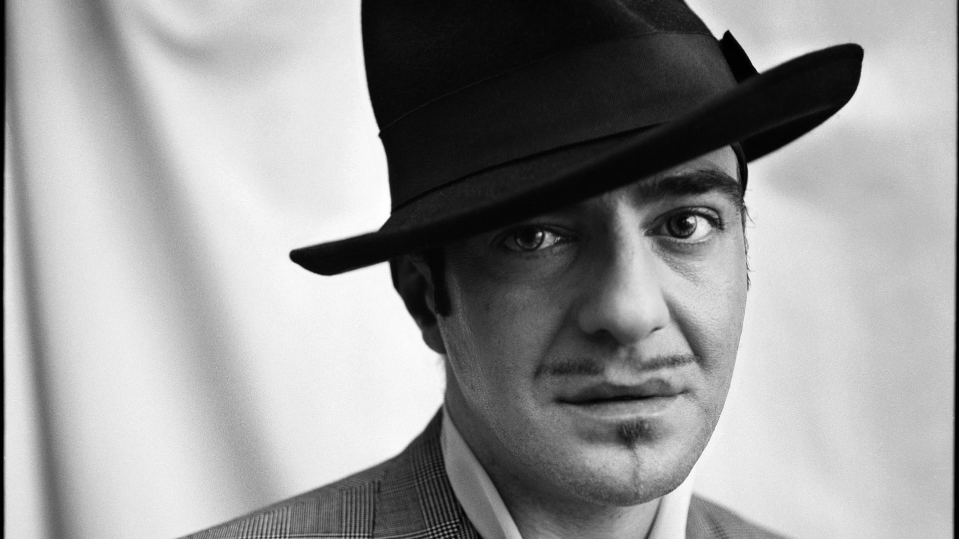 A portrait of fashion designer John Galliano in Paris, 2000. Photo: Derek Hudson/Getty