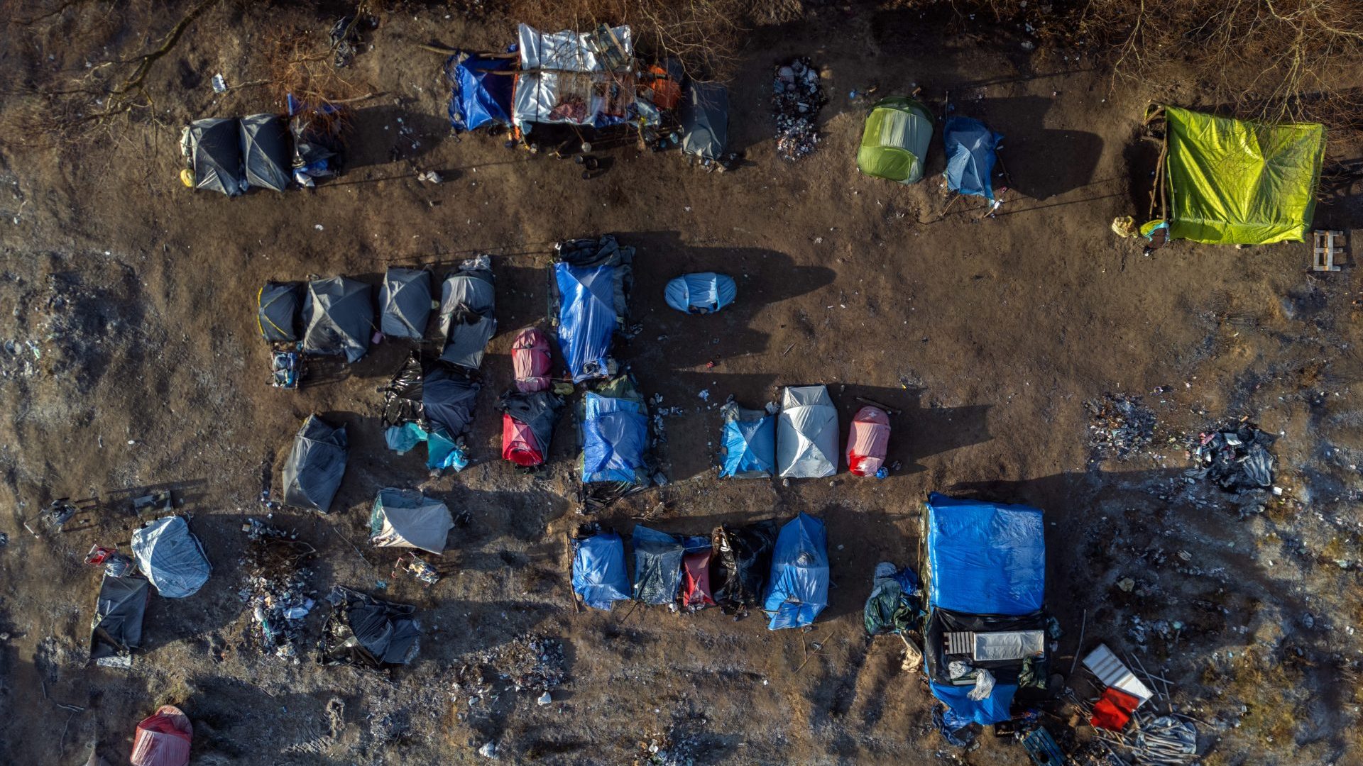 An aerial view of tents pictured in a migrant camp in Loon-Plage, France. Photo: Carl Court/Getty Images
