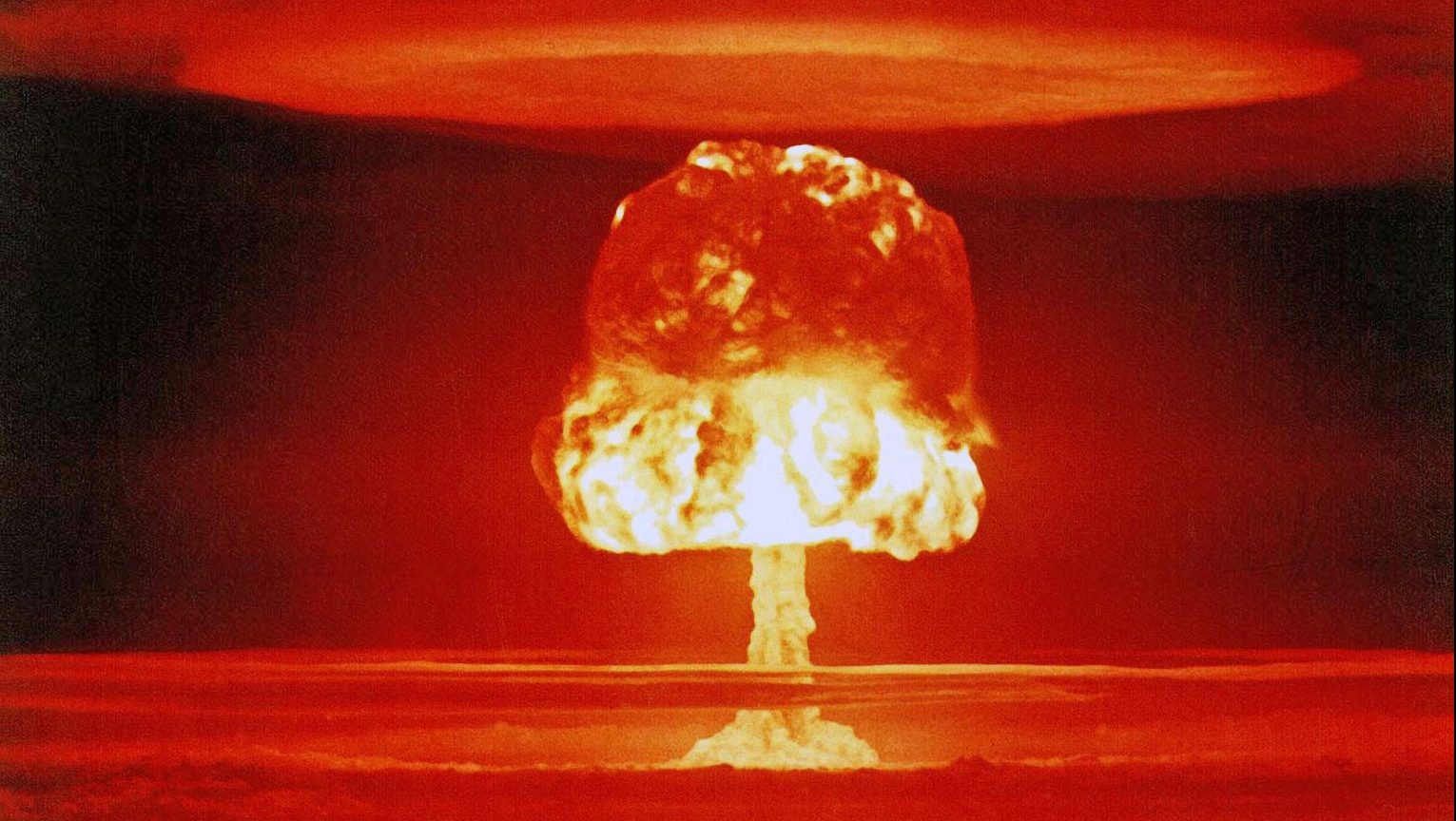 A nuclear test in the Pacific at Bikini Atoll, 1954. Photo: Galerie Bilderwelt/Getty