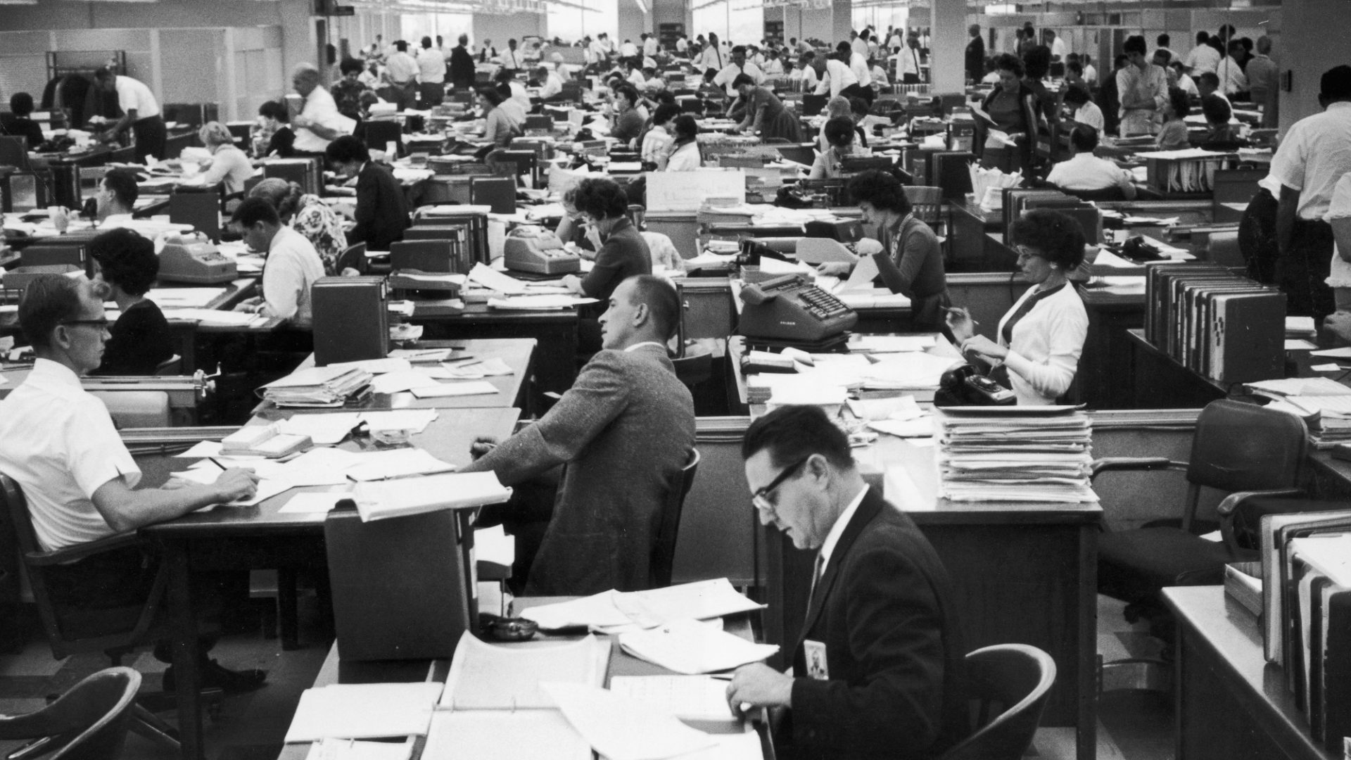 A huge open-plan office at Rocketdyne, a division of North American Aviation, in California, 1963. Photo: Hulton Archive/Getty